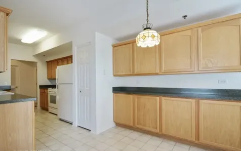 470 West Mahogany Court Palatine IL 60067