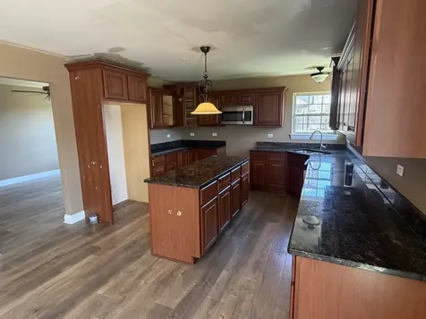 4521 203RD Street Matteson IL 60443