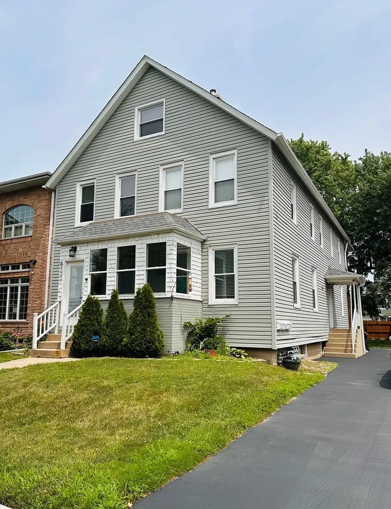 8133 Laramie Avenue Skokie IL 60077