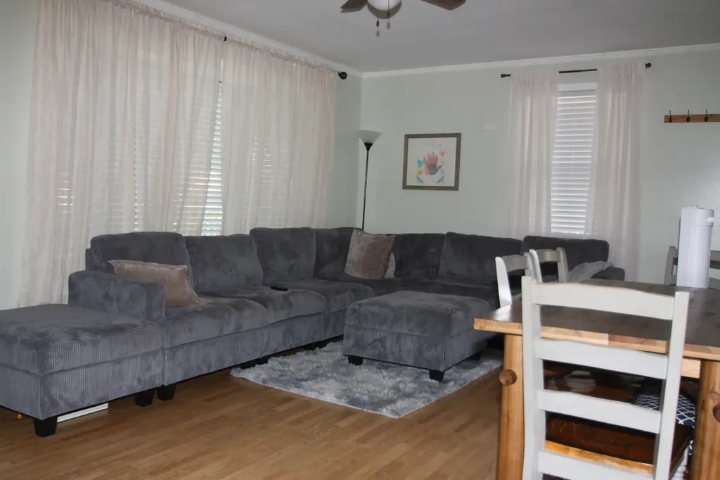 3103 Martin Lane Rolling Meadows IL 60008