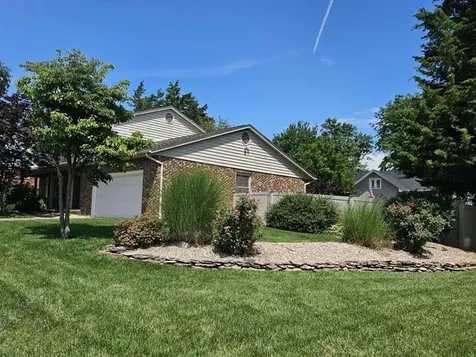 2331 North Wilmar Drive Quincy IL 62301