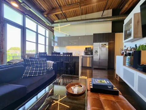 2111 West Churchill Street Chicago IL 60647