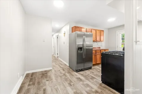 1528 Oak Lane Sycamore IL 60178