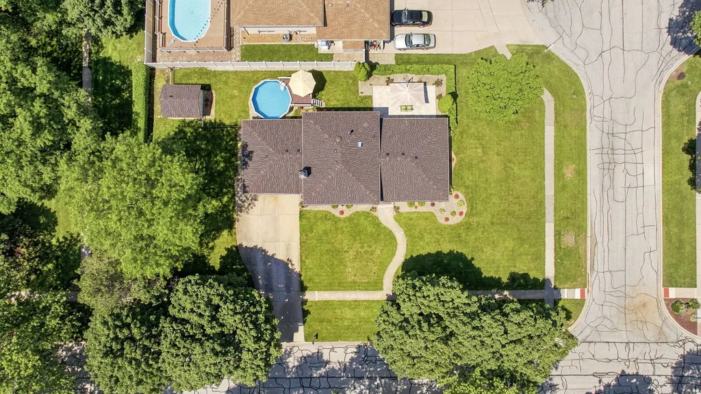 7804 Florence Avenue Darien IL 60561