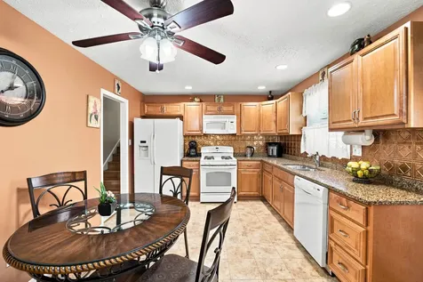 7804 Florence Avenue Darien IL 60561