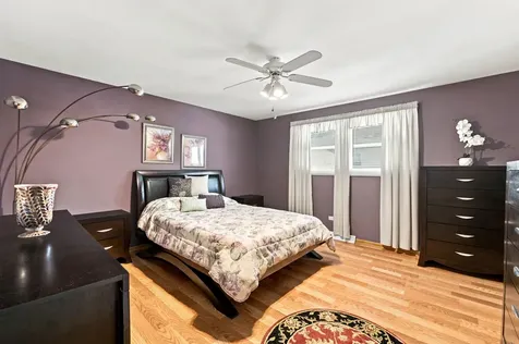 7804 Florence Avenue Darien IL 60561