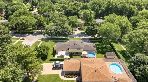 7804 Florence Avenue Darien IL 60561