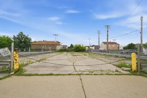 5100-5106 South Richmond Street Chicago IL 60632
