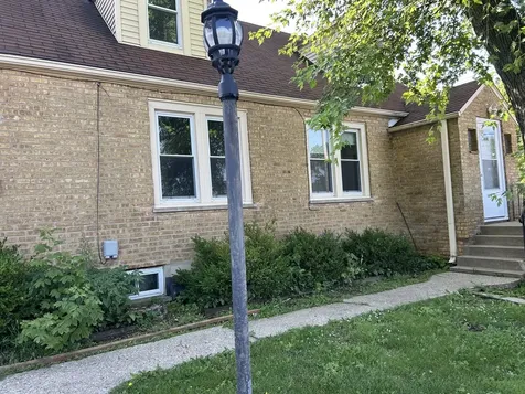 25080 West Il 173 Route Antioch IL 60002
