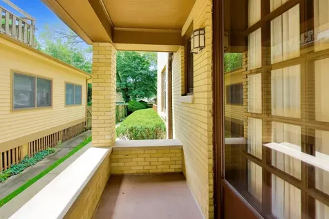 612 Ridge Avenue Evanston IL 60202