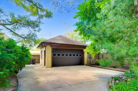 612 Ridge Avenue Evanston IL 60202