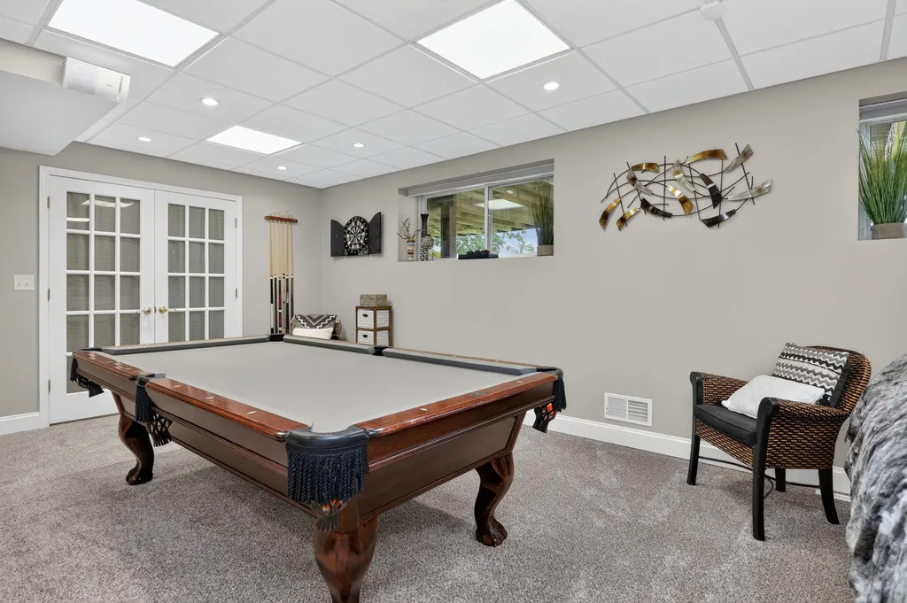 2441 Wydown Lane Aurora IL 60502