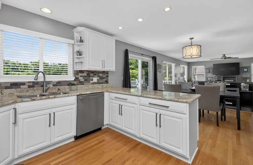 2441 Wydown Lane Aurora IL 60502