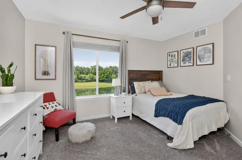 2441 Wydown Lane Aurora IL 60502