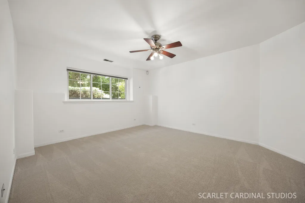 2125 West Concord Lane Addison IL 60101