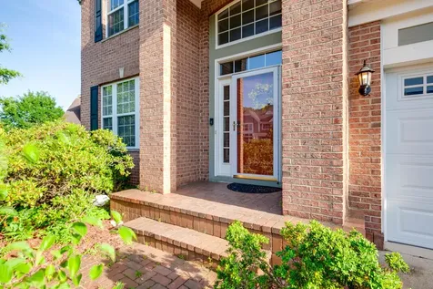 332 Colonial Drive Vernon Hills IL 60061