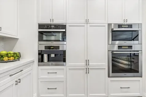 2107 West Erie Street Chicago IL 60612