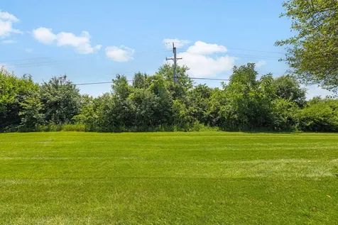 486 Nicole Drive Bartlett IL 60103