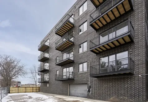 451 East Pershing Avenue Chicago IL 60653
