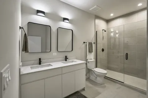 451 East Pershing Avenue Chicago IL 60653