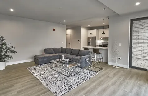 451 East Pershing Avenue Chicago IL 60653