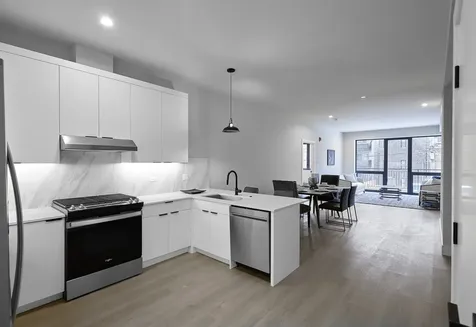 451 East Pershing Avenue Chicago IL 60653