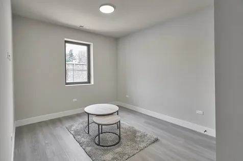 451 East Pershing Avenue Chicago IL 60653