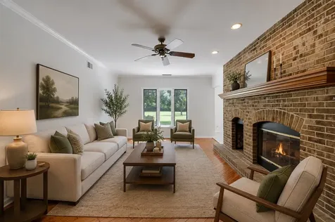 1304 Kempton Drive Libertyville IL 60048