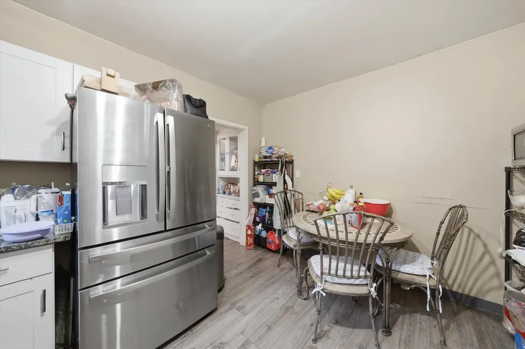 5623 South California Avenue Chicago IL 60629