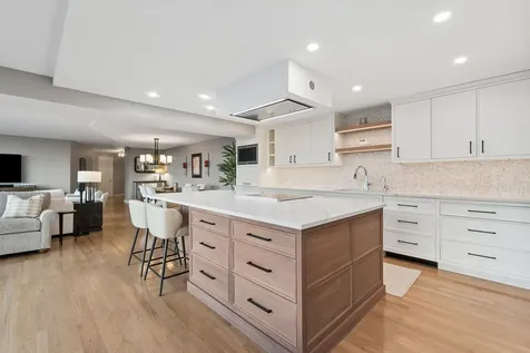505 North Lake Shore Drive Chicago IL 60611
