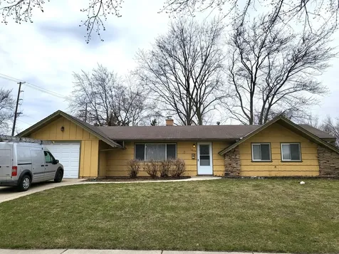 1408 Fairlane Drive Schaumburg IL 60193