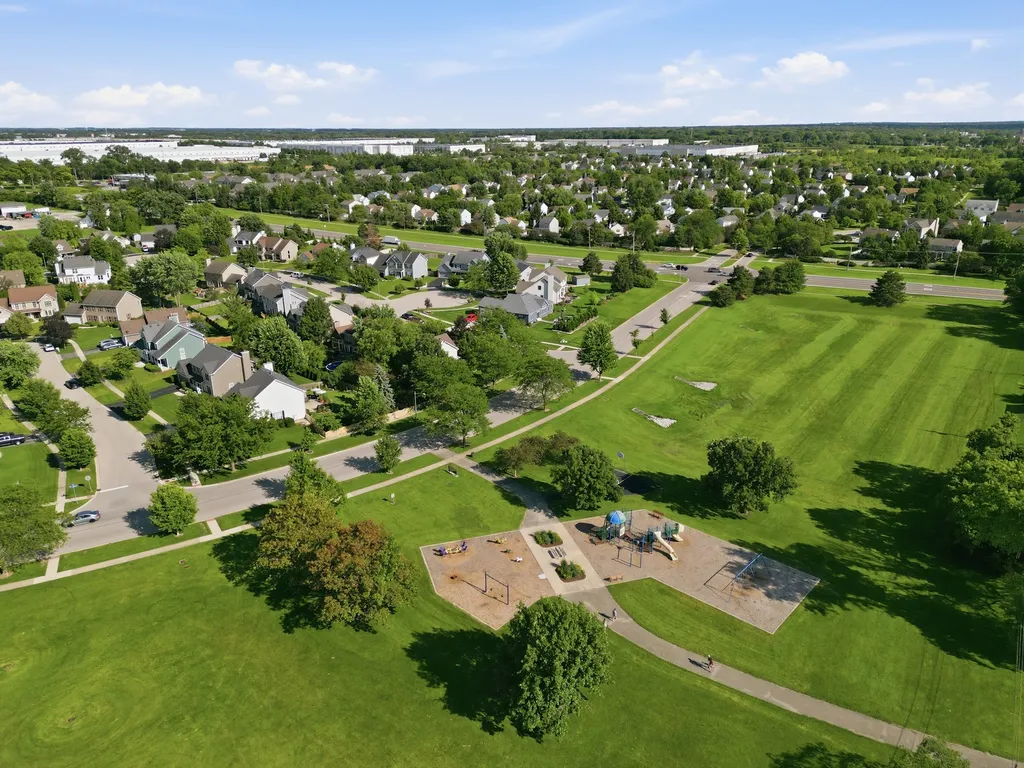 645 Spicebush Lane Aurora IL 60504