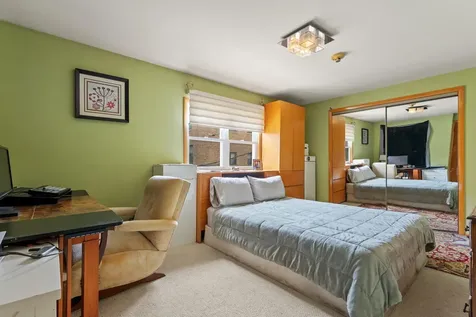 2123-25 West Race Avenue Chicago IL 60612