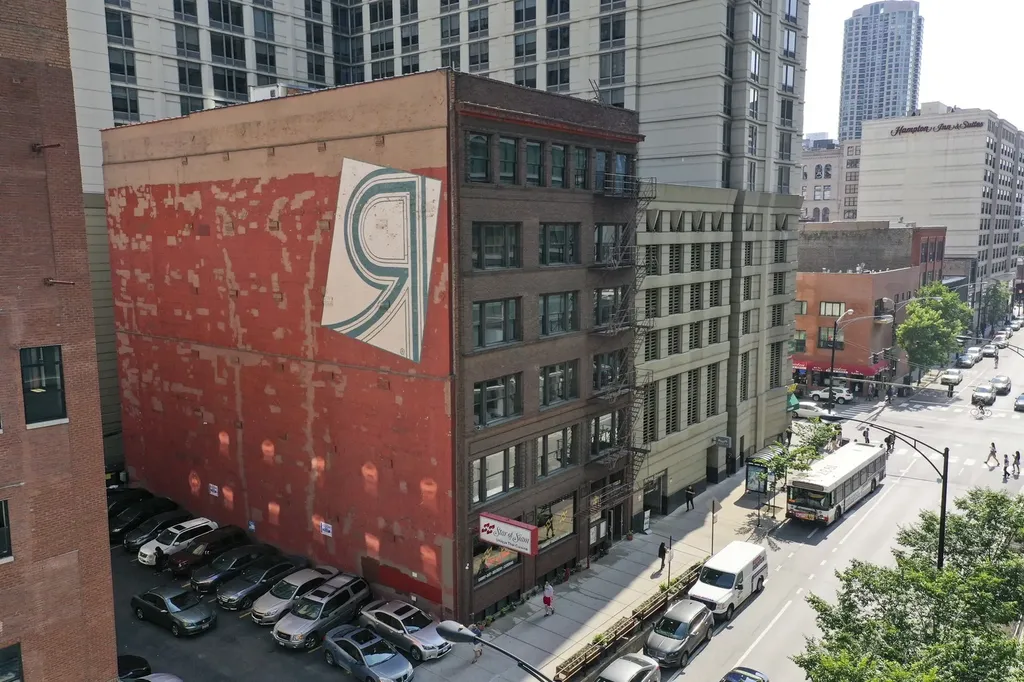 11 East Illinois Street Chicago IL 60611