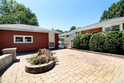 29 North Summit Avenue Villa Park IL 60181