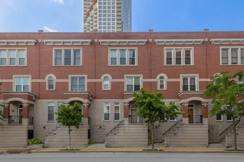 419 West Grand Avenue Chicago IL 60654