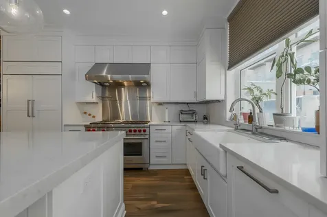 419 West Grand Avenue Chicago IL 60654