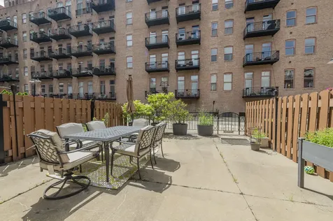 419 West Grand Avenue Chicago IL 60654