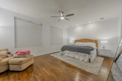 419 West Grand Avenue Chicago IL 60654