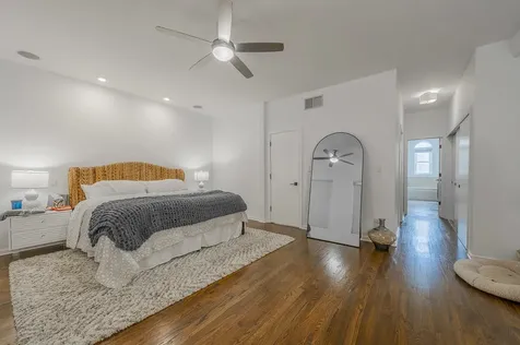 419 West Grand Avenue Chicago IL 60654