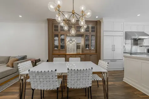 419 West Grand Avenue Chicago IL 60654