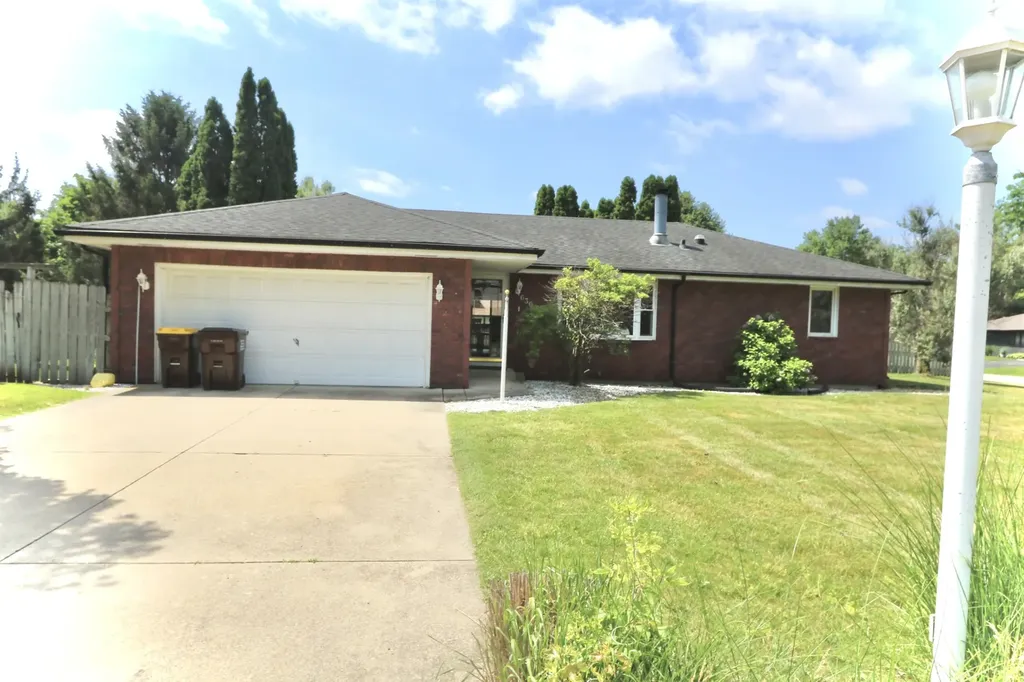 6300 Weathervane Lane Machesney Park IL 61115