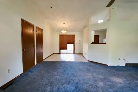 6300 Weathervane Lane Machesney Park IL 61115