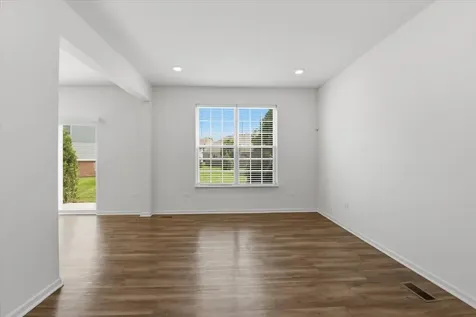 2050 Pembridge Lane Joliet IL 60431