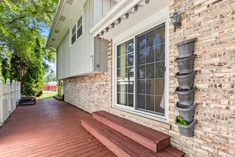 5532 129TH Street Crestwood IL 60418