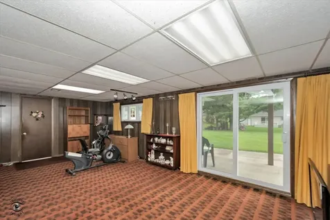 713 Oak Park Avenue Beecher IL 60401