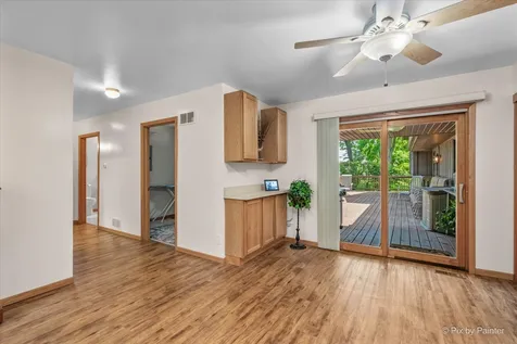 152 Jacquelyn Drive Bensenville IL 60106