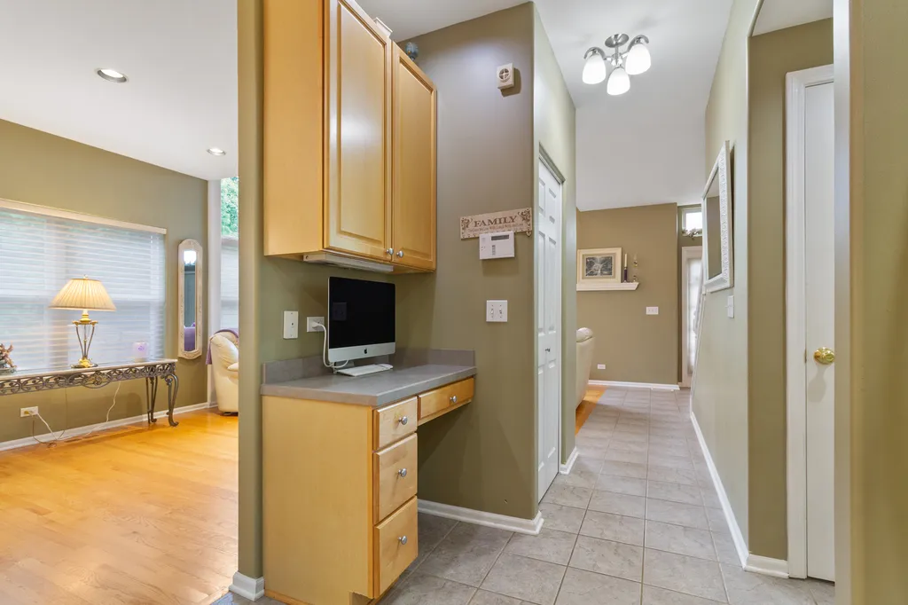 9237 Waterfall Glen Boulevard Darien IL 60561