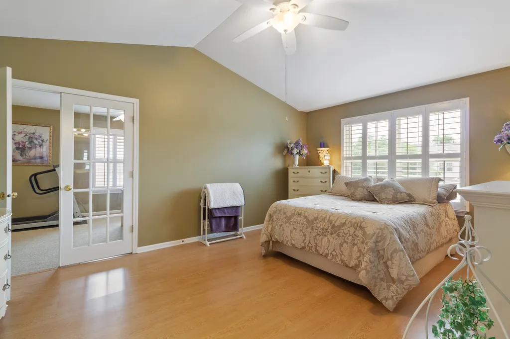 9237 Waterfall Glen Boulevard Darien IL 60561