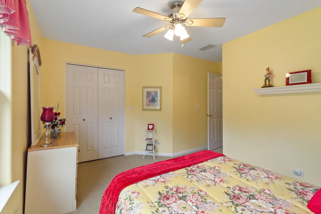 9237 Waterfall Glen Boulevard Darien IL 60561
